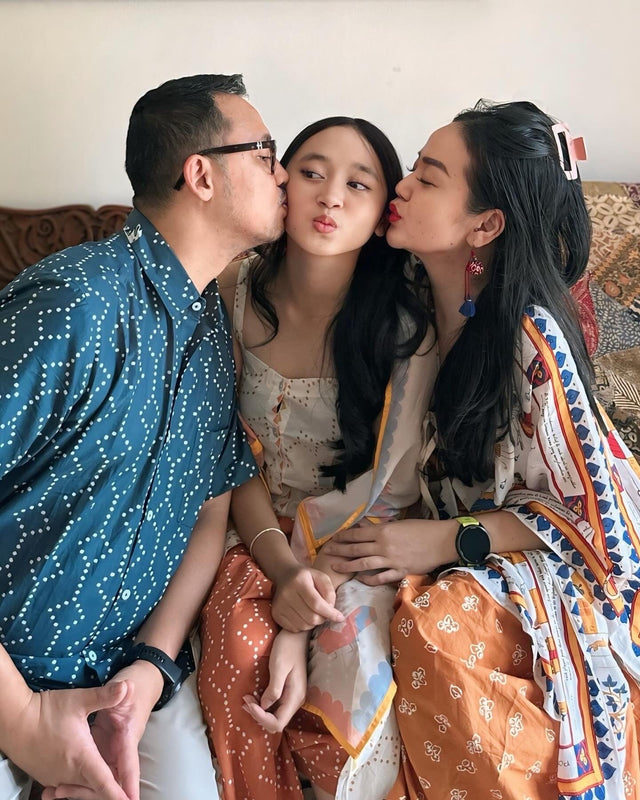 Home, in Little Moments: Lia’s Family