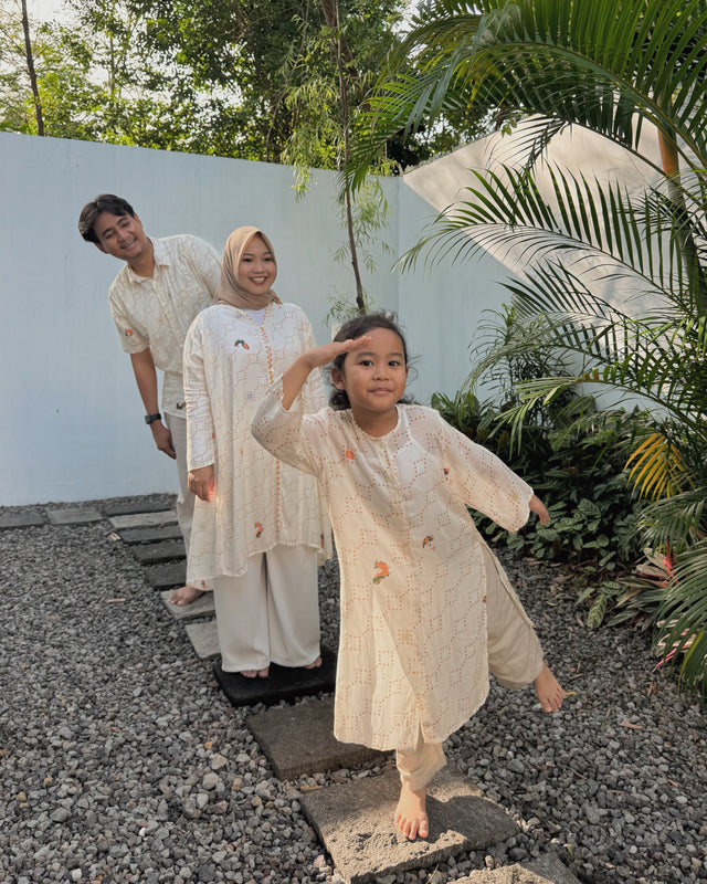 Staying Connected, Finding Roots: Inside Noviani Dwi Rachmawati’s Family Moments