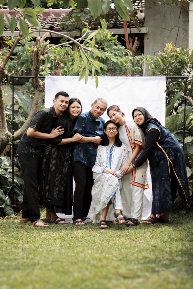 One Family, Many Journeys: Vicky Atika’s Heartwarming Reunion
