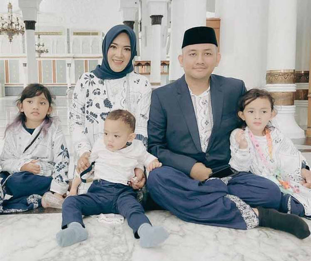 Sejauh Family: Oriza Savitry
