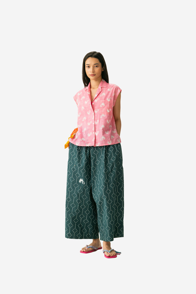 "Puspa" - Padma Sleeveless Shirt