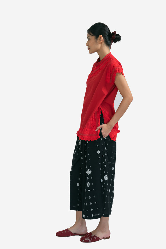 "Nona Aruna" - Kebaya