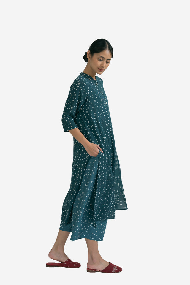 "Bambu Onde" - Plant-based Dye Baju Panjang