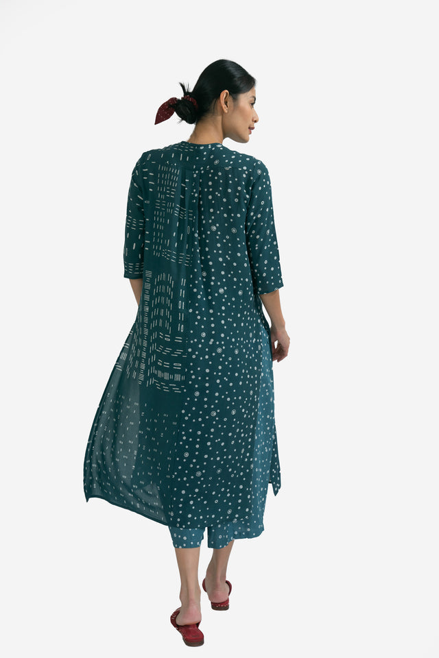 "Bambu Onde" - Plant-based Dye Baju Panjang