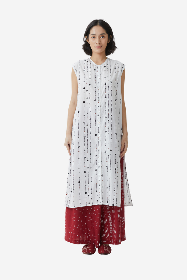 ”Sejauh Mata Memandang X Eko Nugroho” "Mata-Mata" - Baju Santai