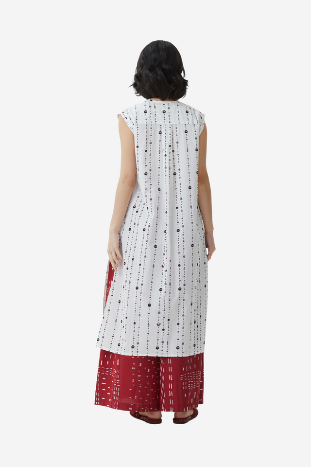 ”Sejauh Mata Memandang X Eko Nugroho” "Mata-Mata" - Baju Santai