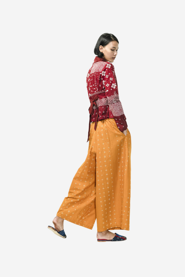 "Daur" - Kebaya Pendek