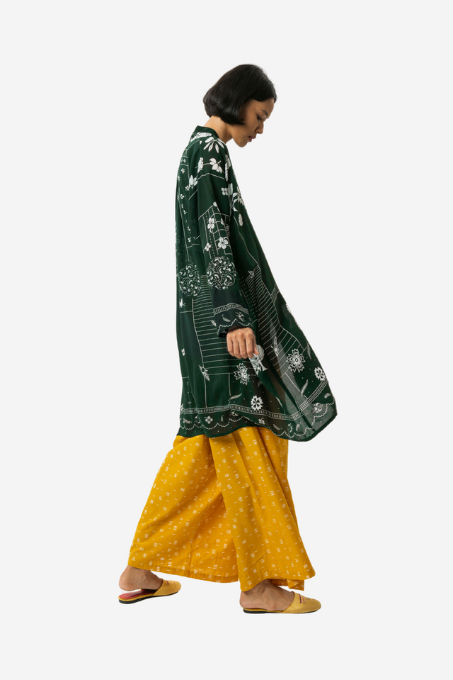 "Tambal" - Kebaya Panjang