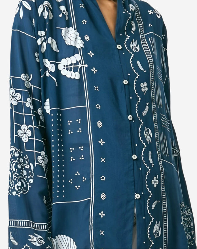 "Tambal" - Kebaya Panjang