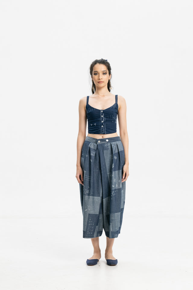 "Muara" - Two Button Midi Pants