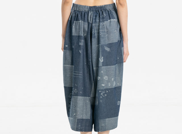 "Muara" - Two Button Midi Pants