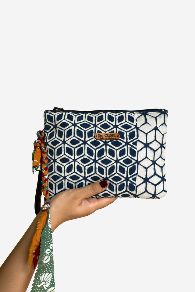 "Cusia" - Zipper Pouch