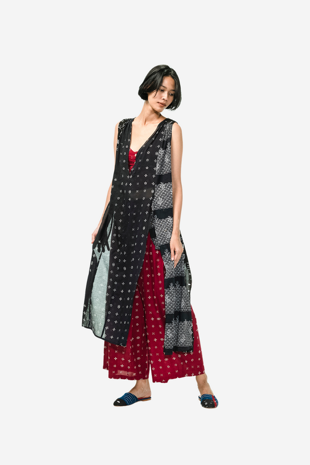 Sekar Mekar Sleeveless Blouse