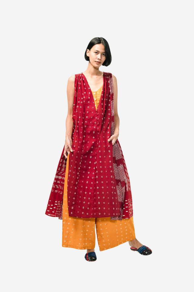 Sekar Mekar Sleeveless Blouse