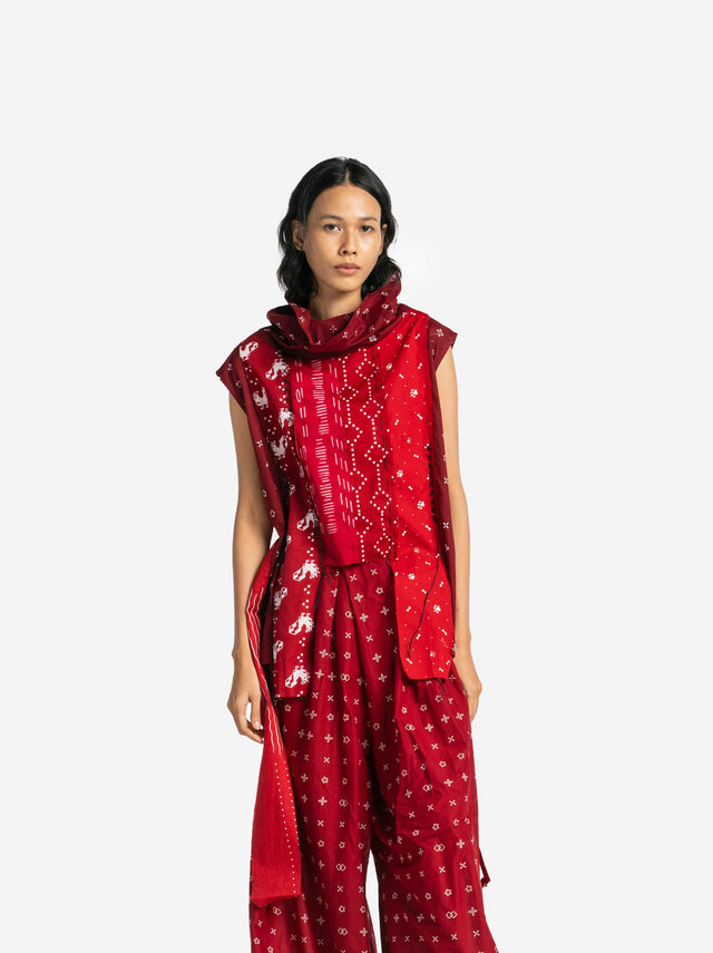 “Nada” - Sleeveless Blouse