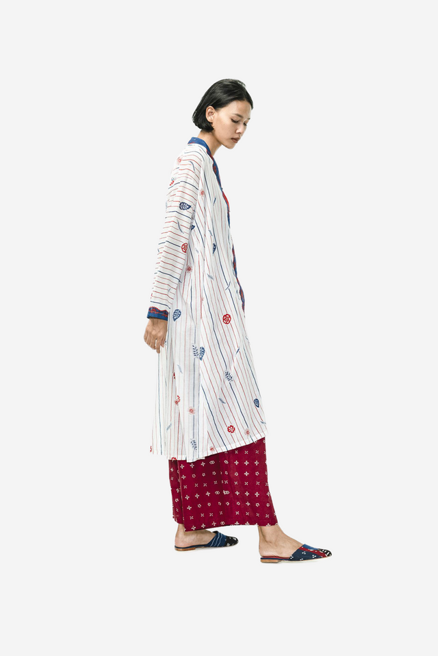 "Bunga Laut" - Kebaya