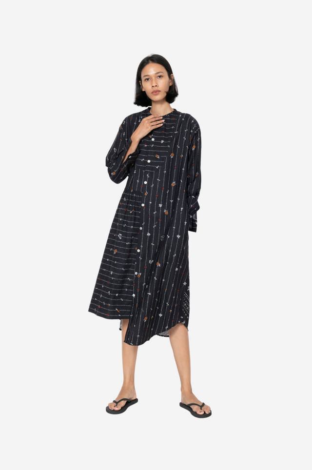 "Sejauh Mata Memandang X Dian Sastrowardoyo" "Tumbuh" - Betawi Shirtdress