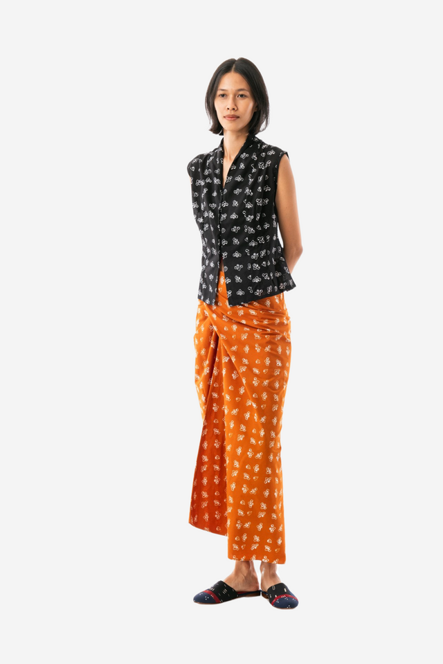 "Bunga Pencar" - Kebaya Santai