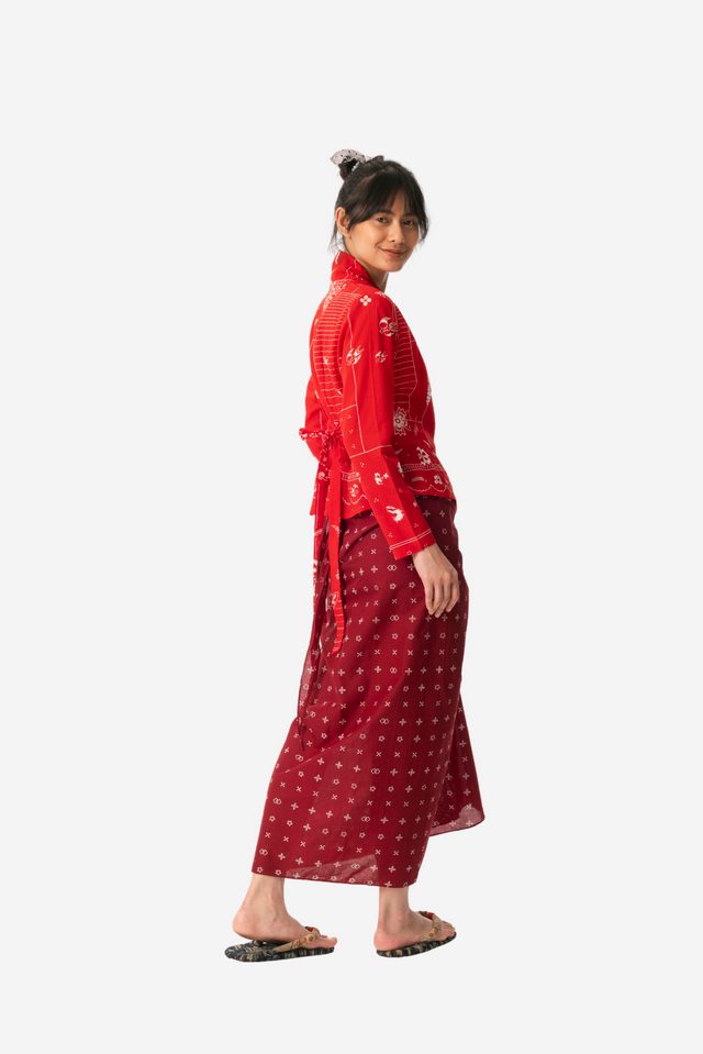 "Tambal" - Kebaya Pendek