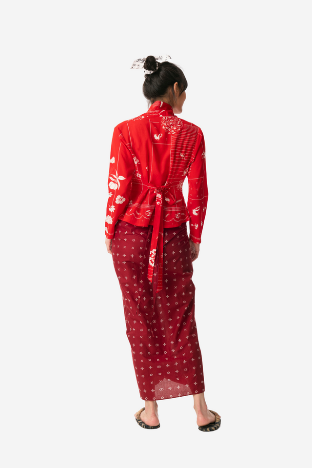 "Tambal" - Kebaya Pendek