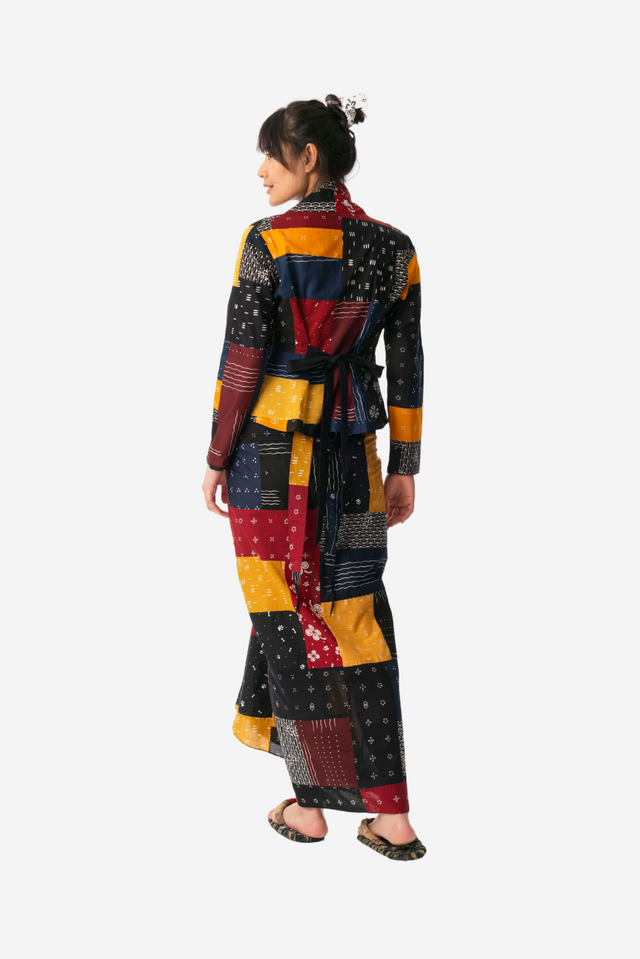 "Daur" - Kebaya Pendek