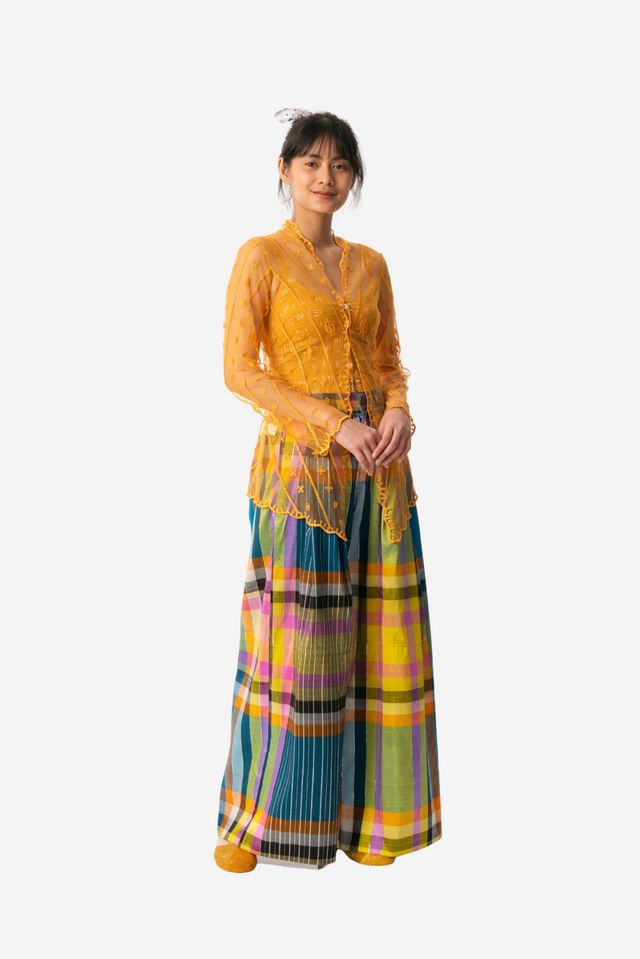 "Timun Mas Lembayung" - Kebaya Tulle