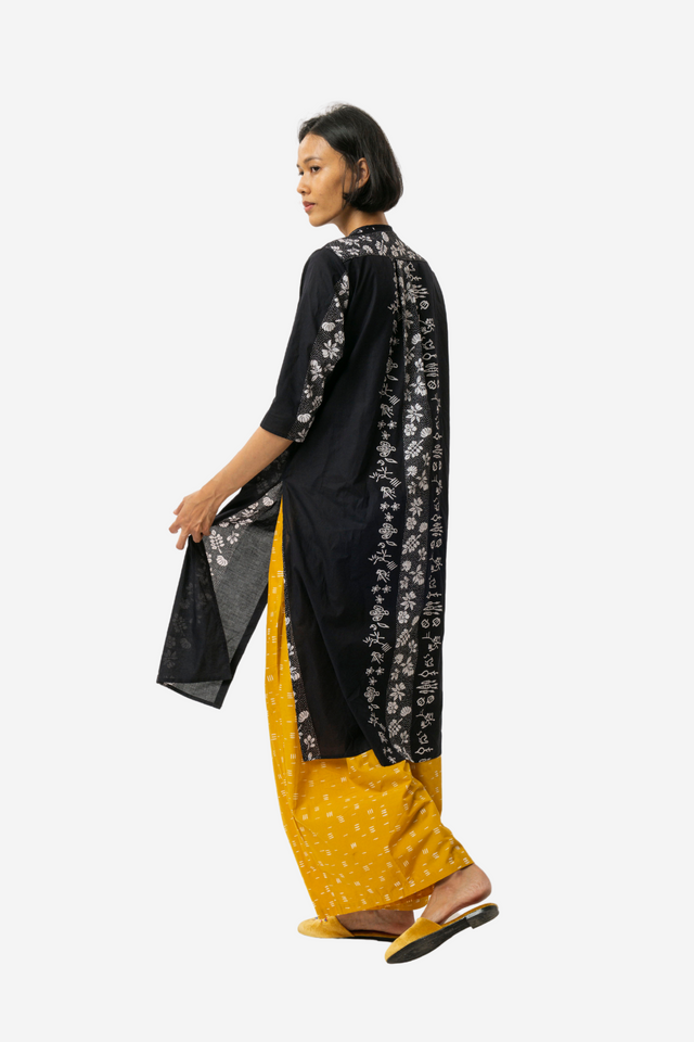 "Sejauh Mata Memandang X Dian Sastrowardoyo" "Tumbuh" Jeda - Baju Panjang