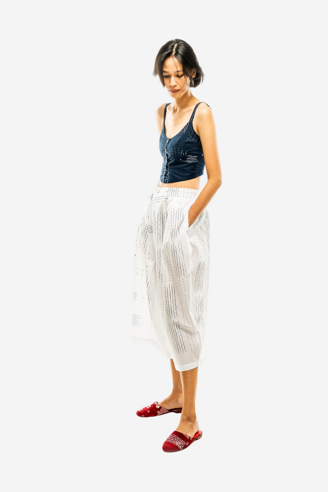 "Ombak Laut" - Two Buttons Midi Pants