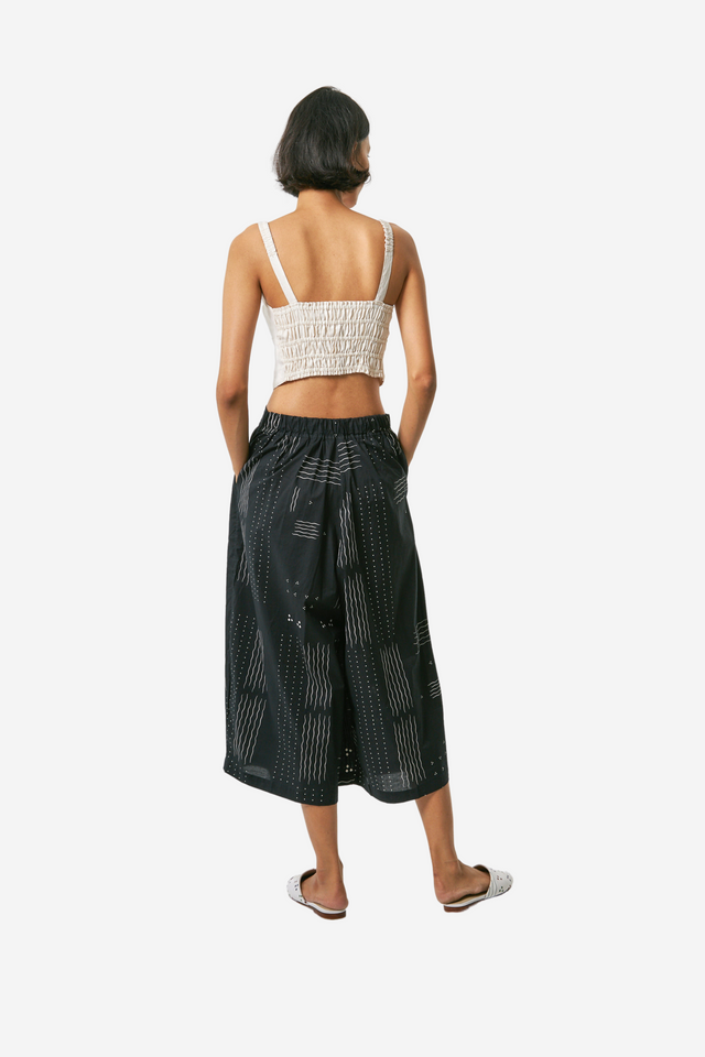 "Ombak Laut" - Two Buttons Midi Pants