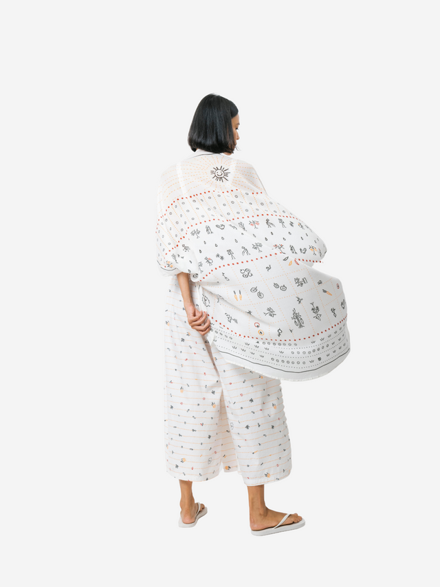 "Sejauh Mata Memandang X Dian Sastrowardoyo" "Tumbuh" Matahari - Outer