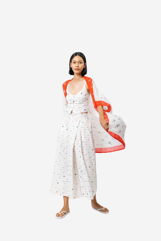 "Sejauh Mata Memandang X Dian Sastrowardoyo" "Tumbuh" - Outer