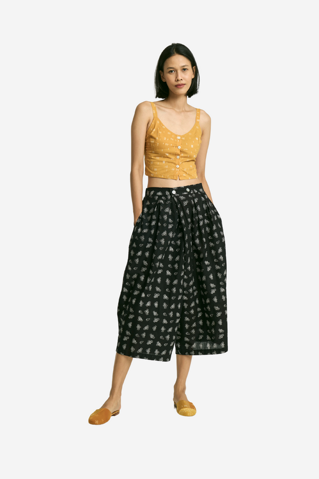 "Bunga Pencar" - Two Buttons Midi Pants