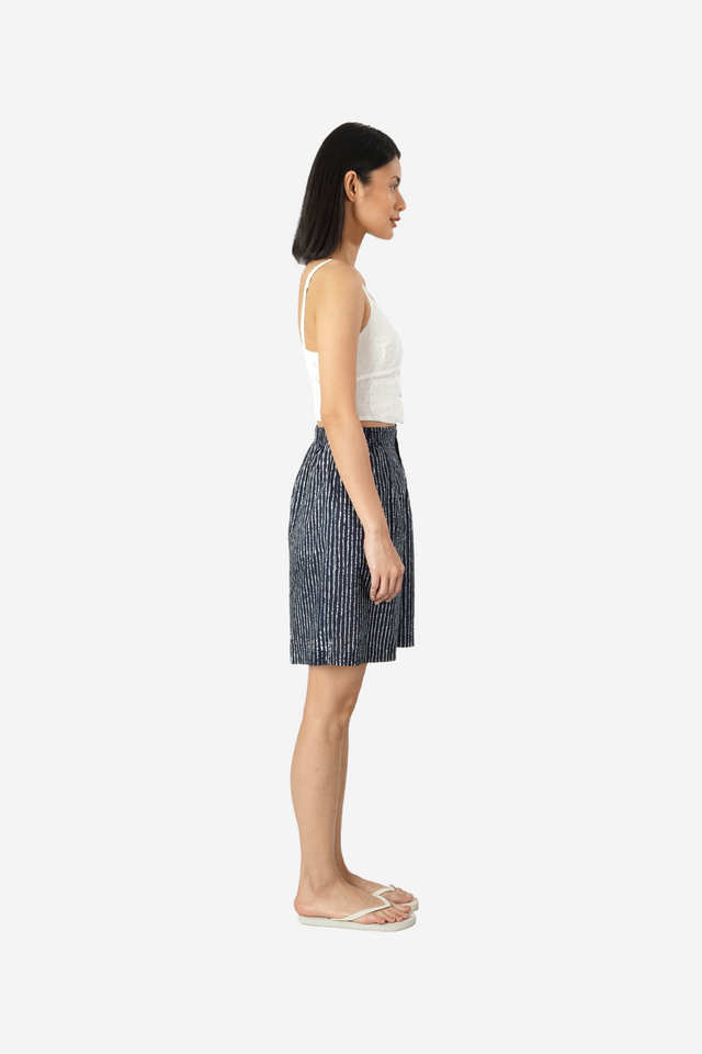 "Garis" - Plant-based Dye Short Pants