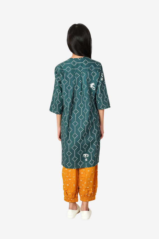 "Nitik Ayam" - Kids Baju Panjang