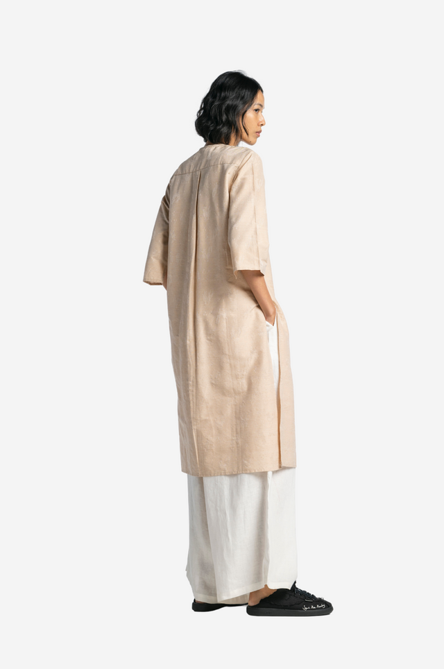 “Tenun Ayam” Silk-Cotton Fiber Baju Panjang