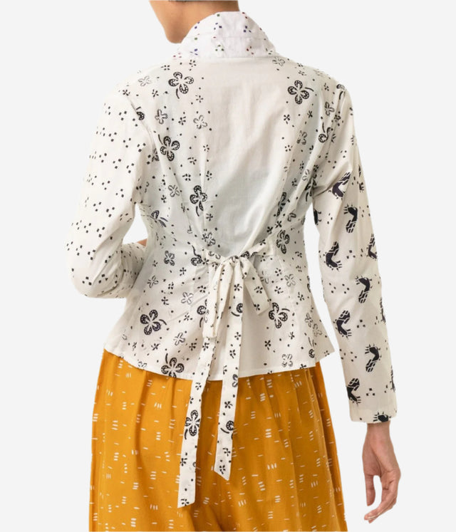 "Daur" - Kebaya Pendek