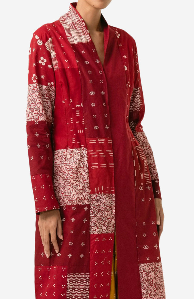 "Daur" - Kebaya Panjang