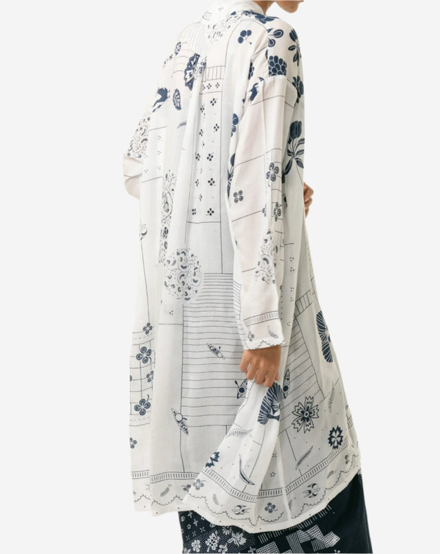 "Tambal" - Kebaya Panjang