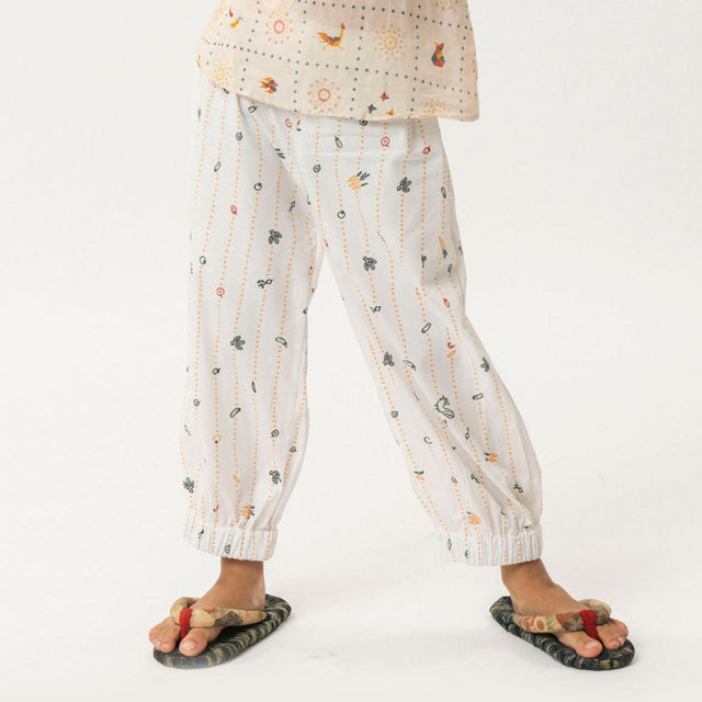 "Sejauh Mata Memandang X Dian Sastrowardoyo" "Tumbuh" - Kids Kerut Pants