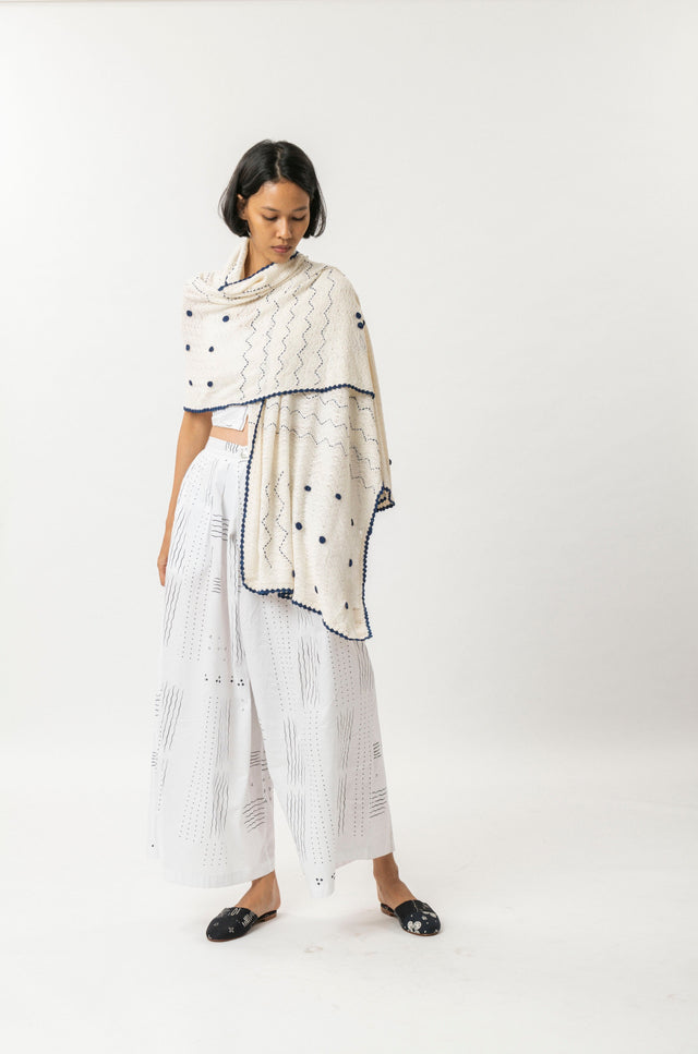 Nawangwulan "Ombak Laut" - Shawl