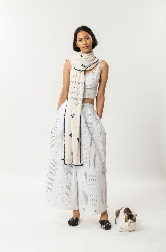 Nawangwulan "Ombak Laut" - Shawl