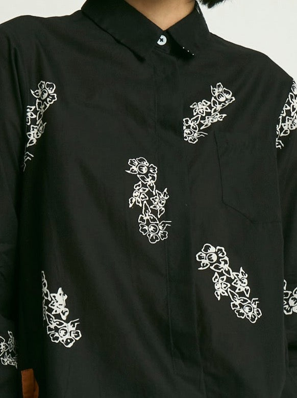 "Untaian Bunga" - Baju Chandra