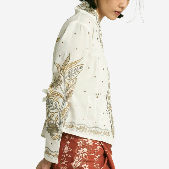 "Bunga Laut" - Embroidered Kebaya