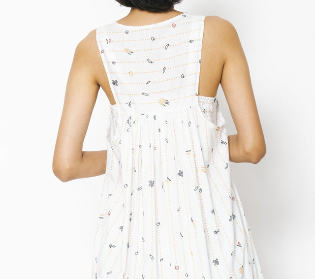 "Sejauh Mata Memandang X Dian Sastrowardoyo" "Tumbuh" - Adem Dress