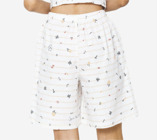 "Sejauh Mata Memandang X Dian Sastrowardoyo" "Tumbuh" - Short Pants