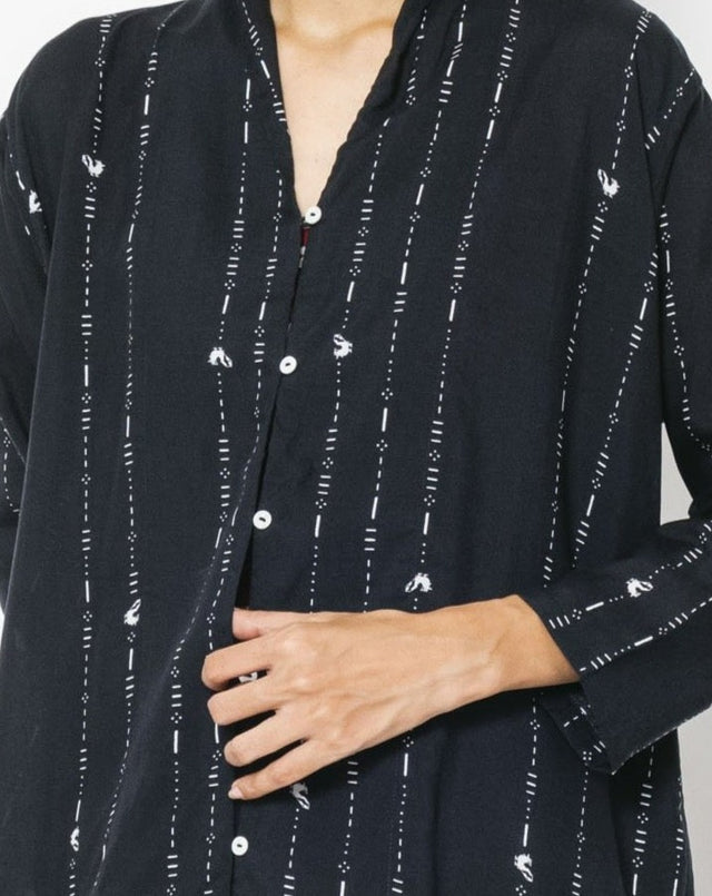 "Ayam-Garis" - Kebaya Panjang