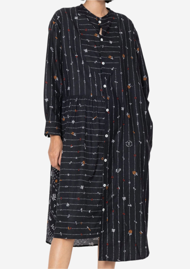 "Sejauh Mata Memandang X Dian Sastrowardoyo" "Tumbuh" - Betawi Shirtdress