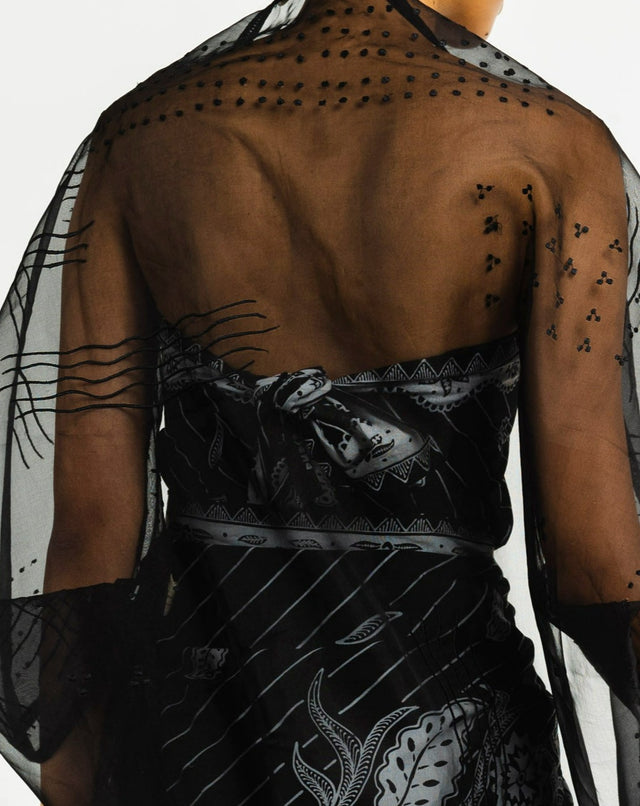 "Bayang Bening" - Outer