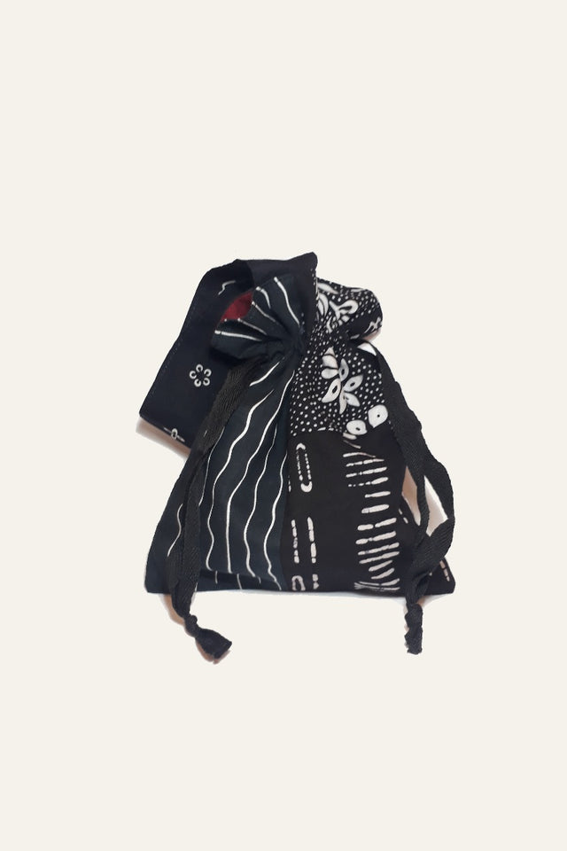 Daur Drawstring Pouch