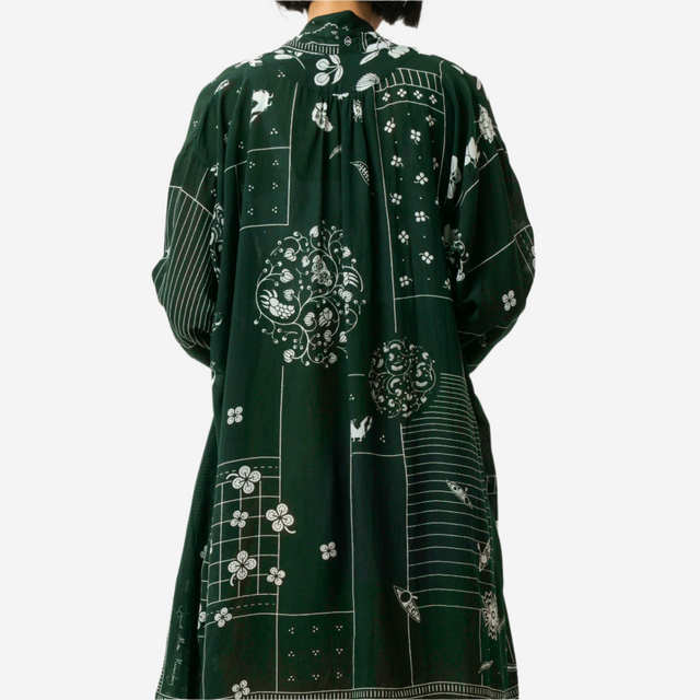 "Tambal" - Kebaya Panjang